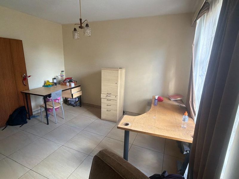 3 Bedroom Townhouse for sale in Stilfontein - Photo 5