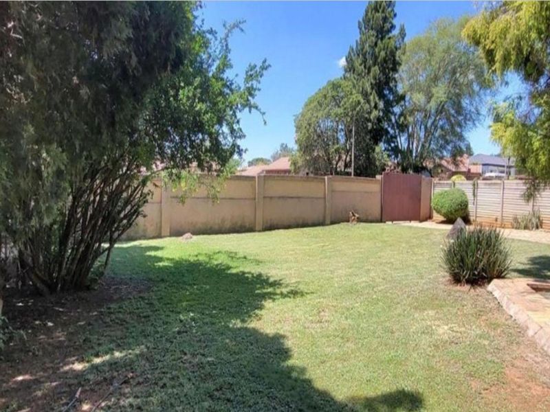 2 Bed House for Sale in Birch acres - Photo 9