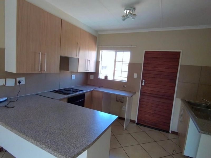 Nice Apartment in Monavoni  - Photo 3