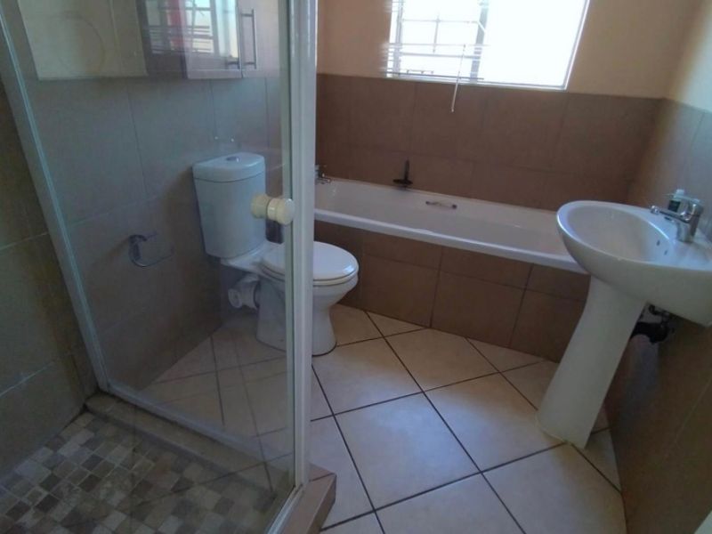 Nice Apartment in Monavoni  - Photo 8