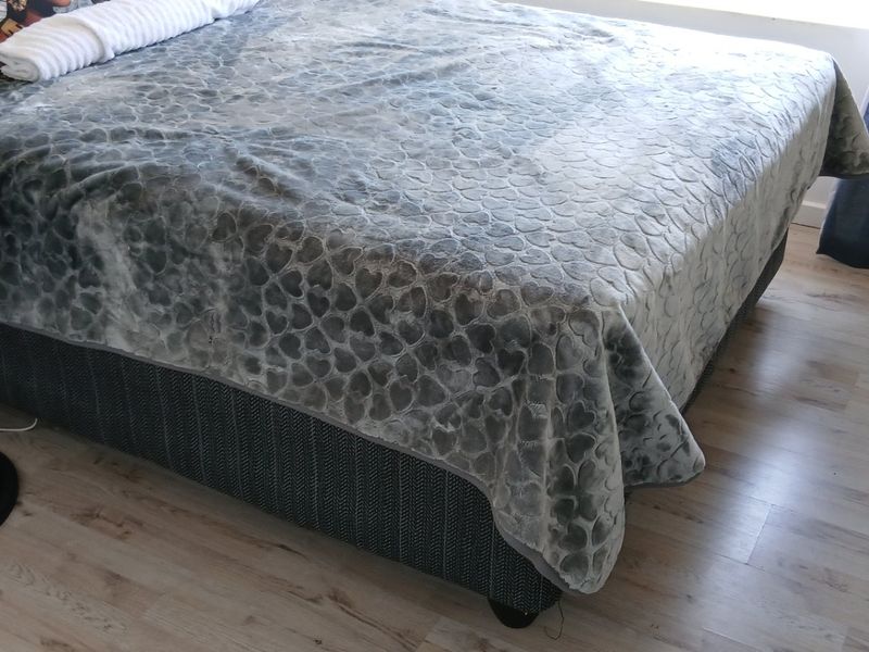 2 Bed Apartment in Clarendon for Sale - Photo 10