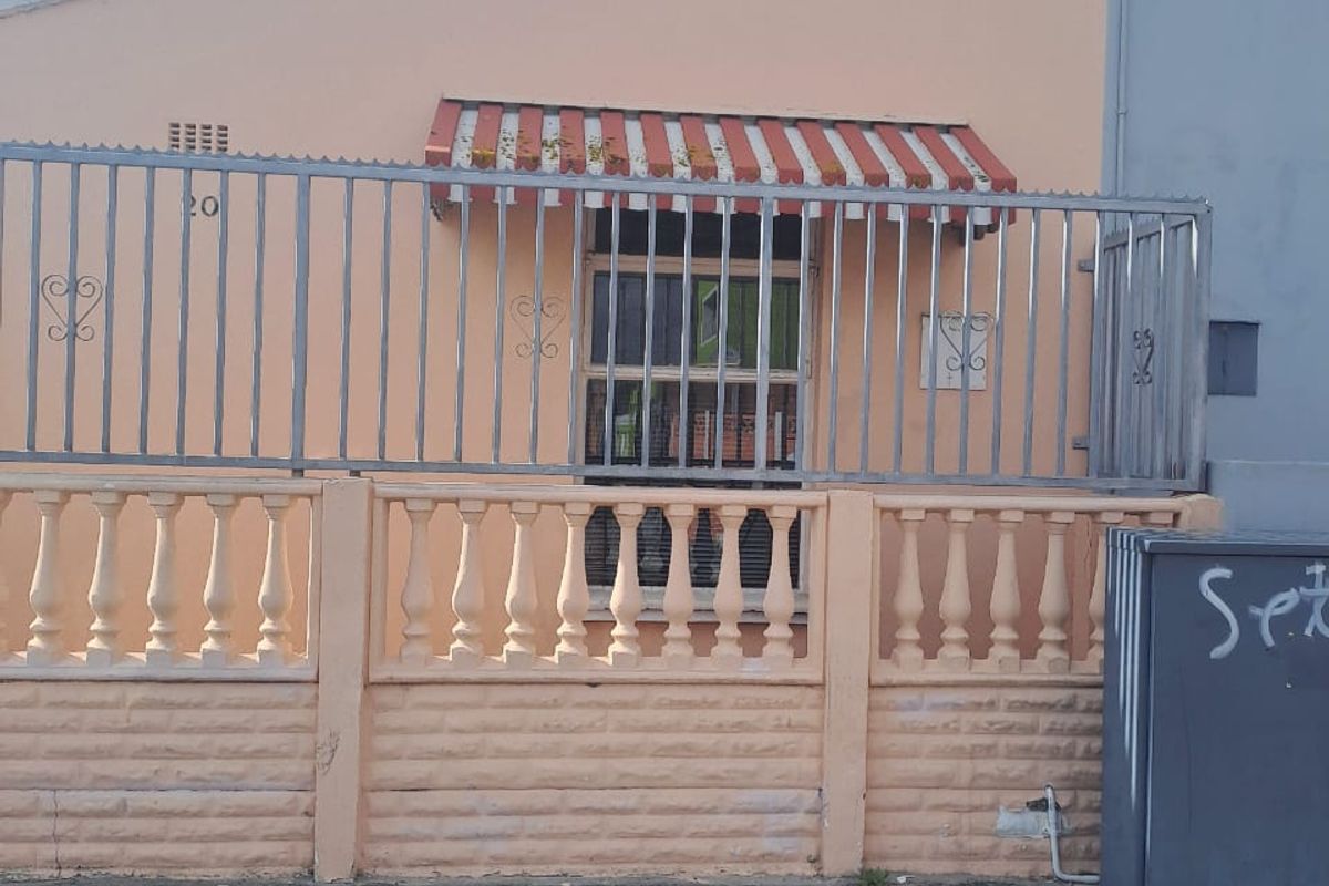 2 Bedroom house for Sale in Portlands  - Photo 4