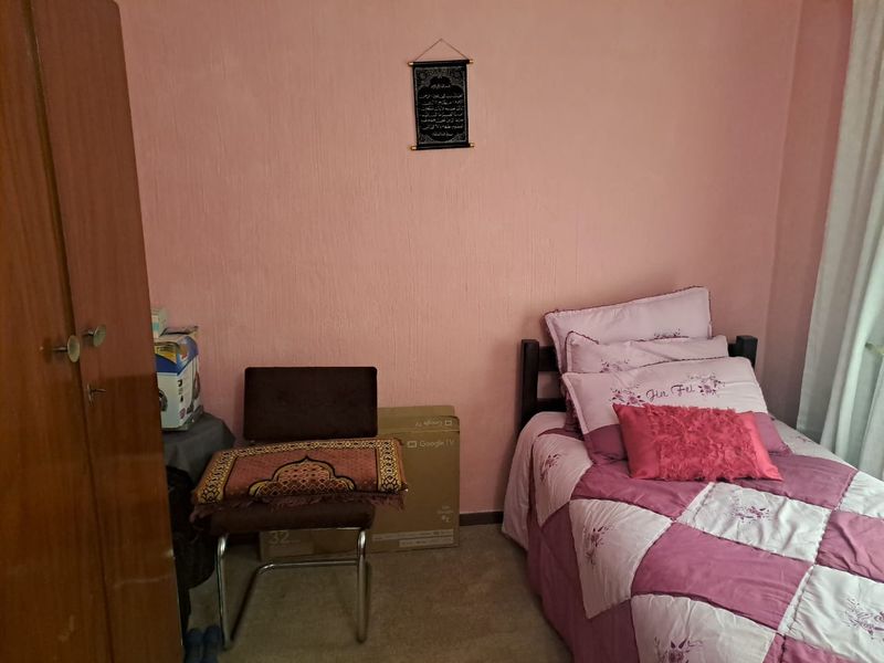 2 Bedroom house for Sale in Portlands  - Photo 3