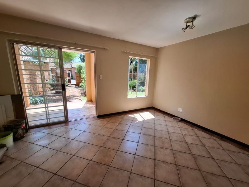 Langeberg 2 Bed Large Private Garden Ground - SIMPLEX - Photo 2