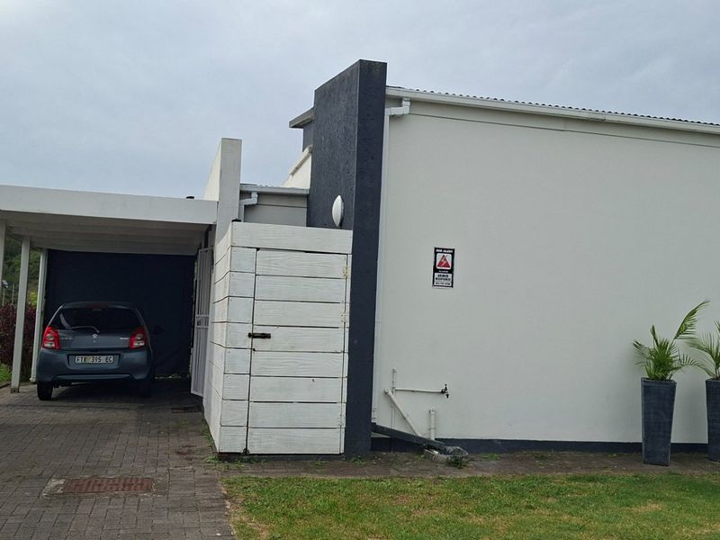 Luxury Lifestyle Living at Its Best - Photo 2