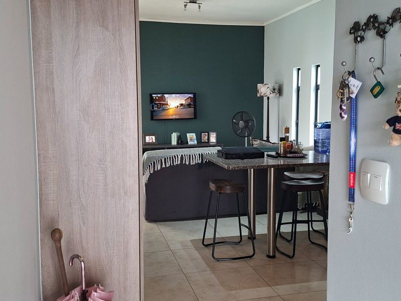 Luxury Lifestyle Living at Its Best - Photo 3