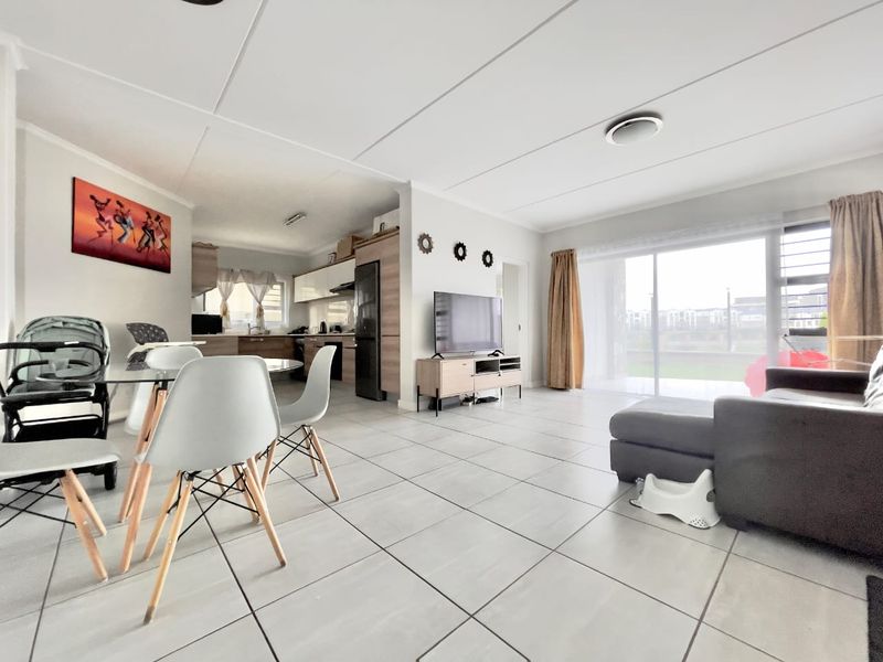 3 Bedroom 2 Bathroom Ground Floor For Rent - Photo 5