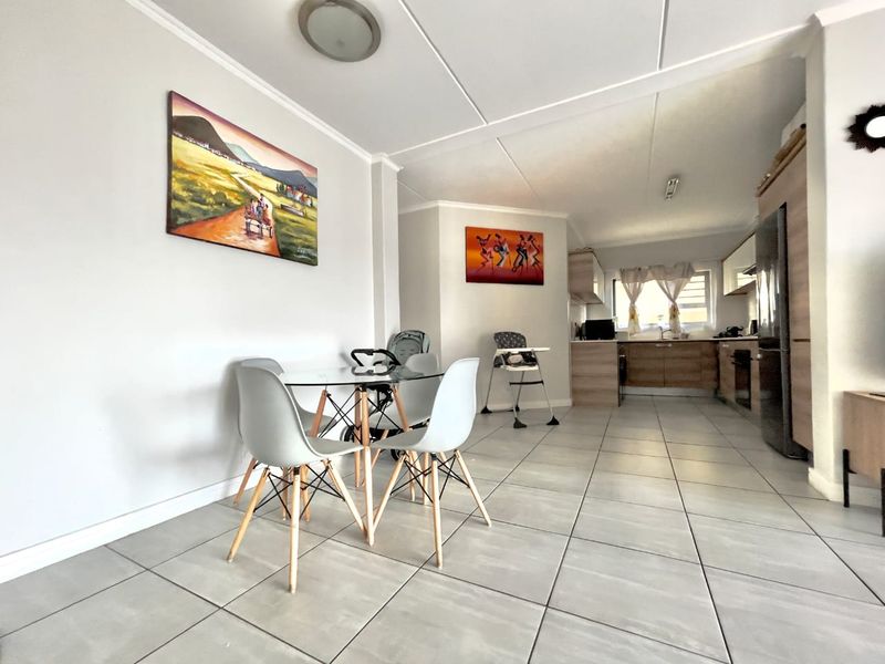 3 Bedroom 2 Bathroom Ground Floor For Rent - Photo 6