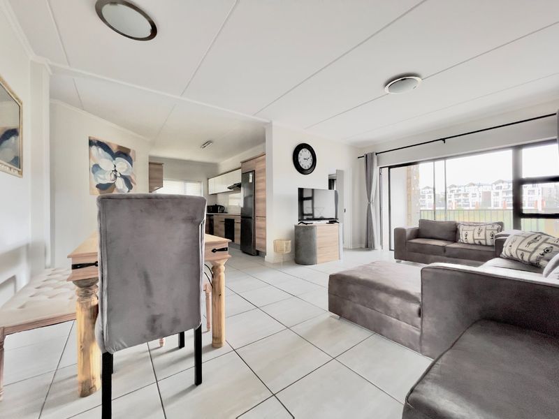 3 Bedroom 2 Bathroom  - Photo 5