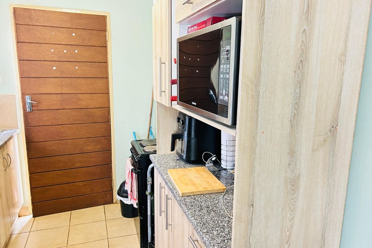 Secure family home for sale - Photo 4