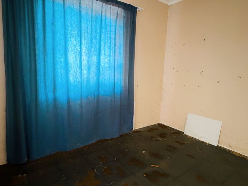 Versatile property in Three Rivers - Photo 10