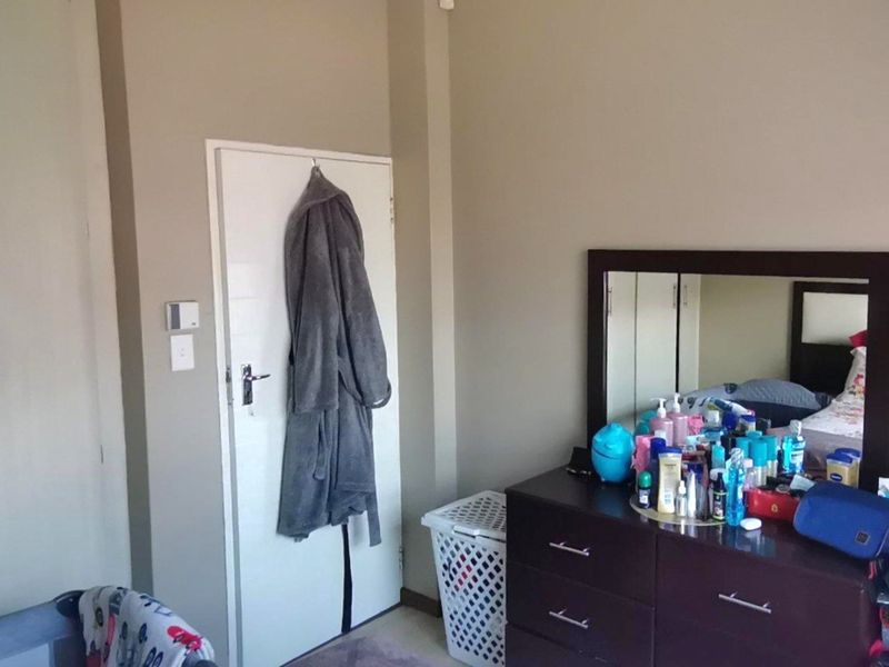 Beautiful 2 Bedroom Ground Floor Apartmentin Terra Nova - Photo 7