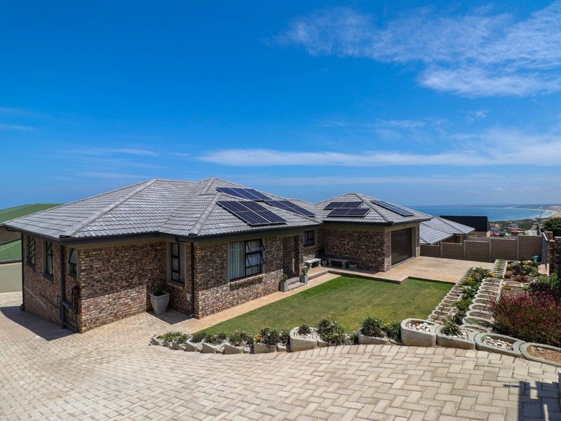 Sole Mandate: Luxury Coastal Living in Secure Dana Bay – Ocean Views, Nature & Exceptional Investment Value - Photo 2