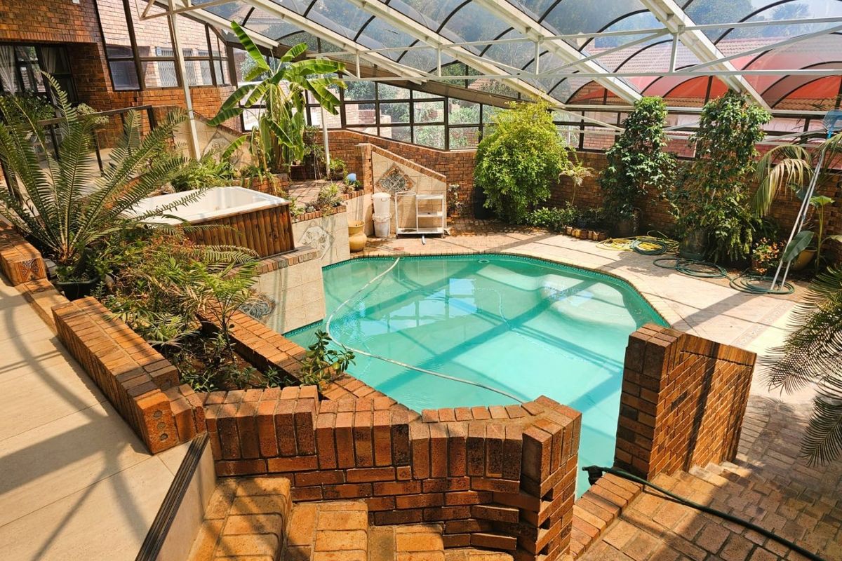 Spacious Modern Family Home Trichardt! - Photo 4