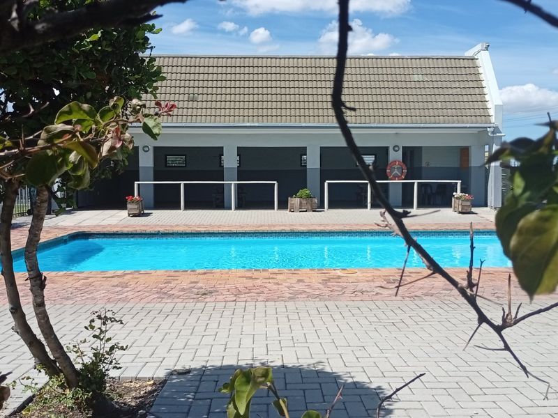 Ground floor, Spacious 2 Bedroom Apartment SOLD MANDATE - Photo 3