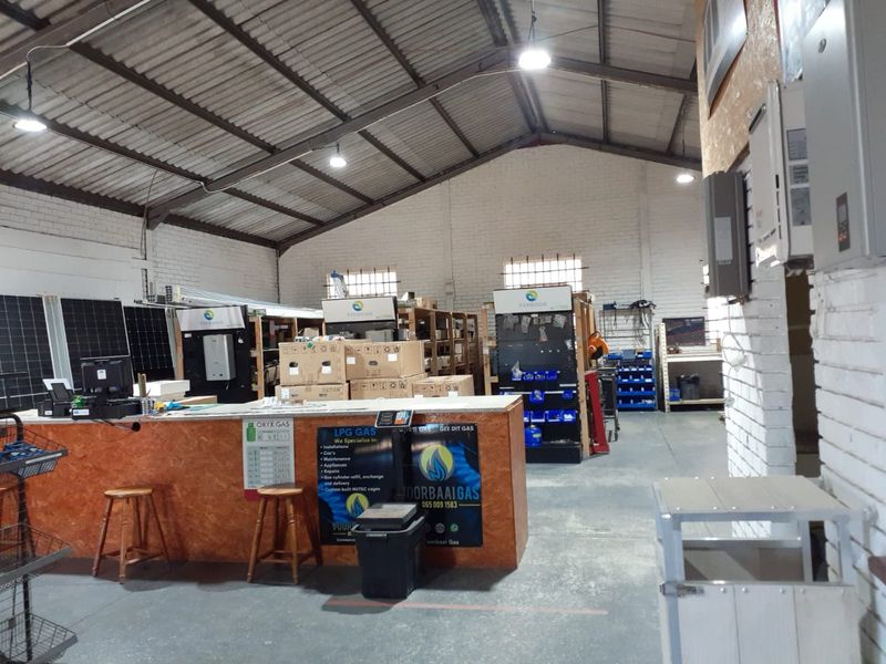 Income-Generating Commercial Property in Voorbaai – Tenanted Investment Opportunity - Photo 10