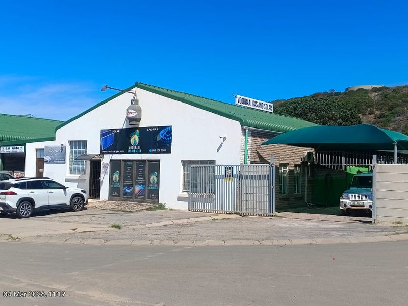 Income-Generating Commercial Property in Voorbaai – Tenanted Investment Opportunity - Photo 3