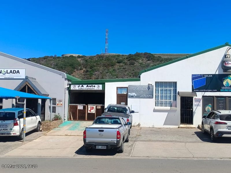 Income-Generating Commercial Property in Voorbaai – Tenanted Investment Opportunity - Photo 2