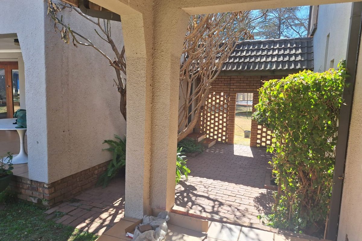 A Rare Find in Knoppieslaagte – Tranquil Country Living Meets Versatile Investment Potential - Photo 2