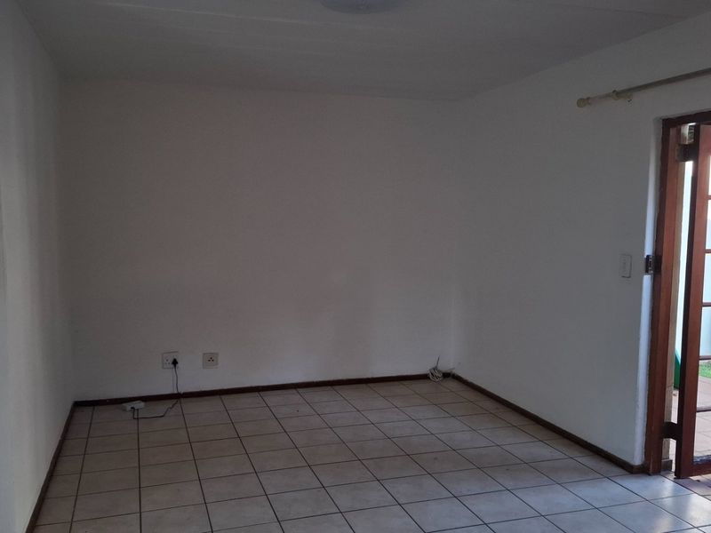 0 Bed Apartment in Halfway Gardens for Sale - Photo 6