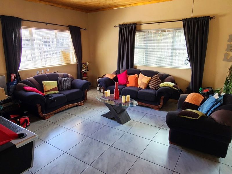 Finally a place you can call Home...  - Photo 6