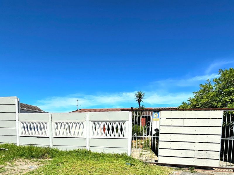 Three bedroom house situated on a 428 square metre plot - Photo 7