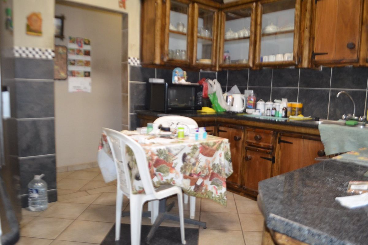 Property for sale in Krugersdorp West. - Photo 5