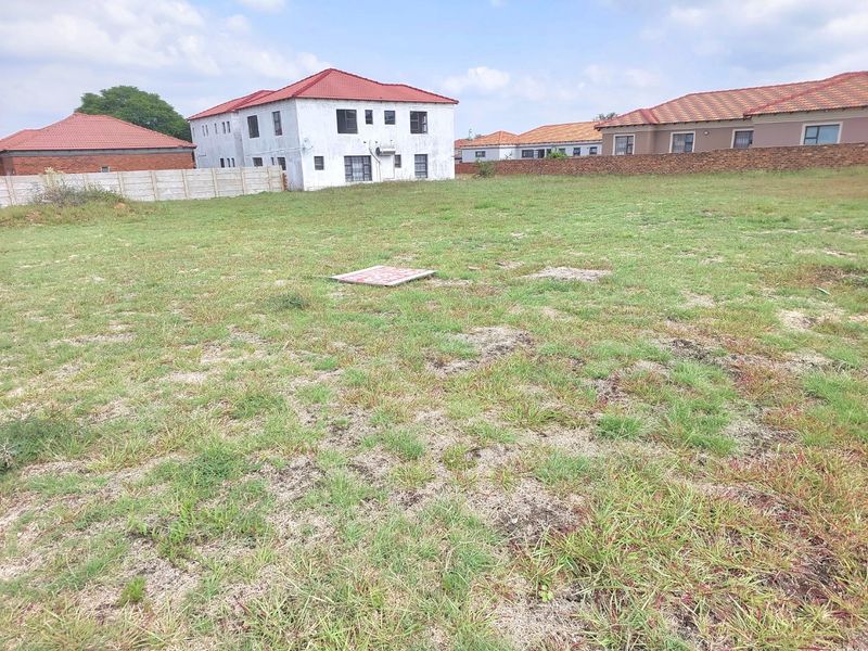 Vacant Stand for Sale in Sought-After Estate  Brits NW - Photo 3