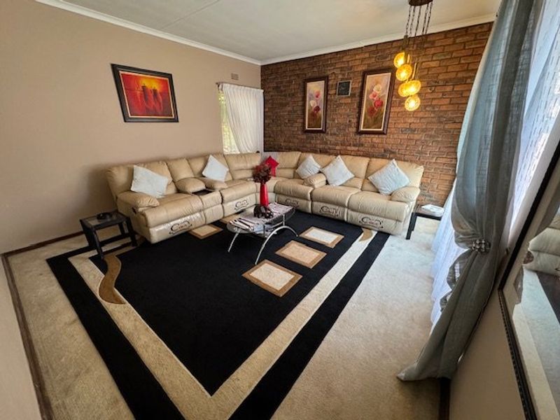 Spacious Multi-Level Family Home with Exceptional Features - Photo 2