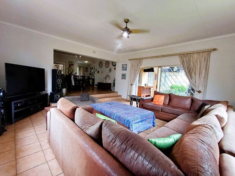 Elegant Family Home with Exceptional Features - Photo 2