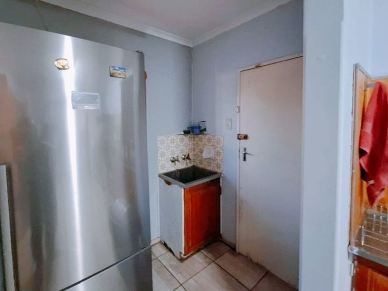 Energy-Efficient Family Home Packed with Extras! - Photo 8