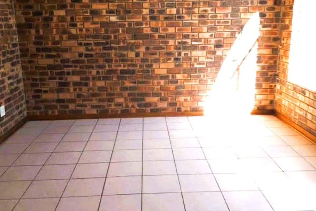 Two-Bedroom Flat for Sale in Trichardt - Photo 4