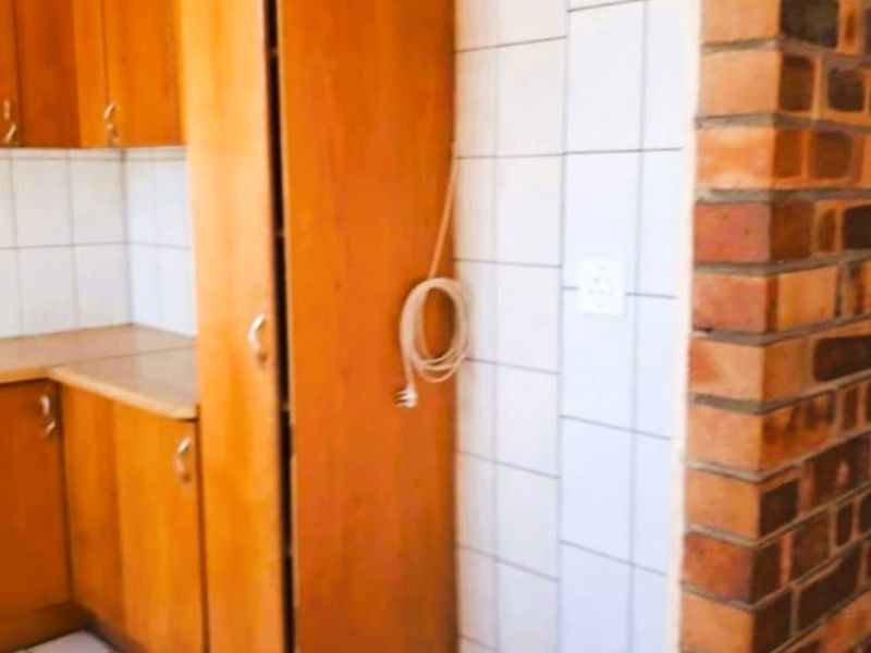 Two-Bedroom Flat for Sale in Trichardt - Photo 3