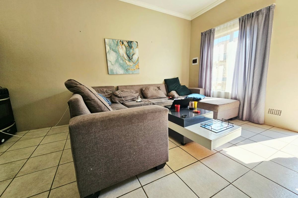 Neat & Secure 2-Bedroom Unit in Trichardt – The Ultimate Lock-Up-and-Go! - Photo 4