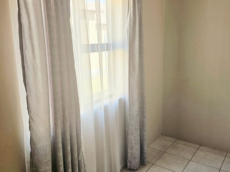 Neat & Secure 2-Bedroom Unit in Trichardt – The Ultimate Lock-Up-and-Go! - Photo 9