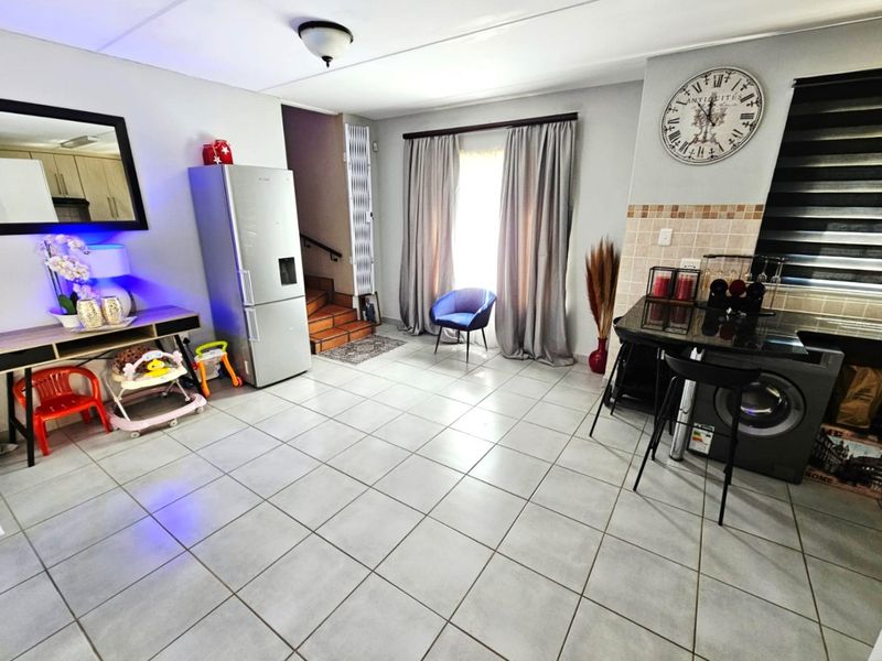2 Bed Town house in Noordrand, Secunda for Sale - Photo 9