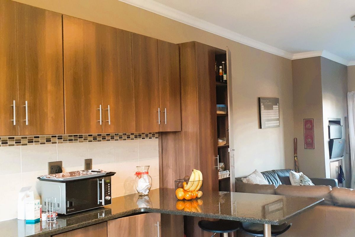 Stunning 2 bedroom flats for sale in Secunda - Photo 2