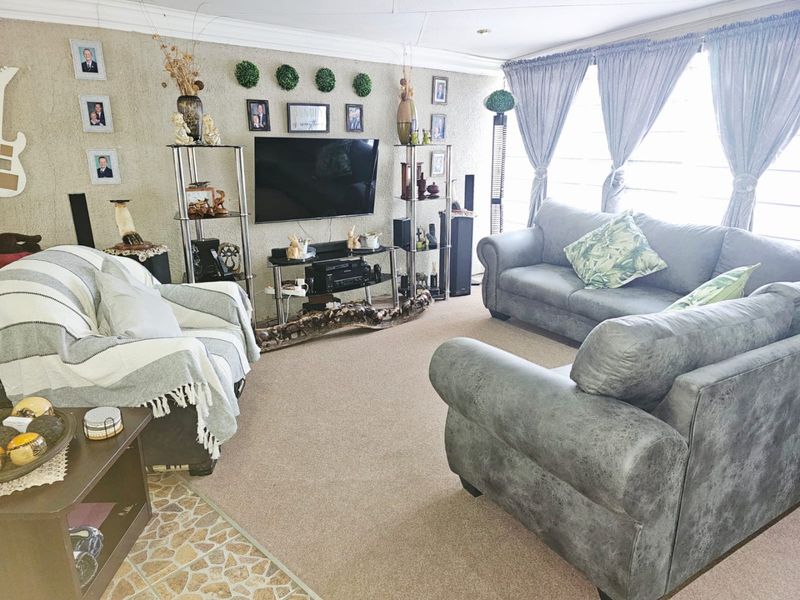 Great Investment Opportunity – 2 x 2-Bedroom Houses for Sale in Secunda - Photo 3