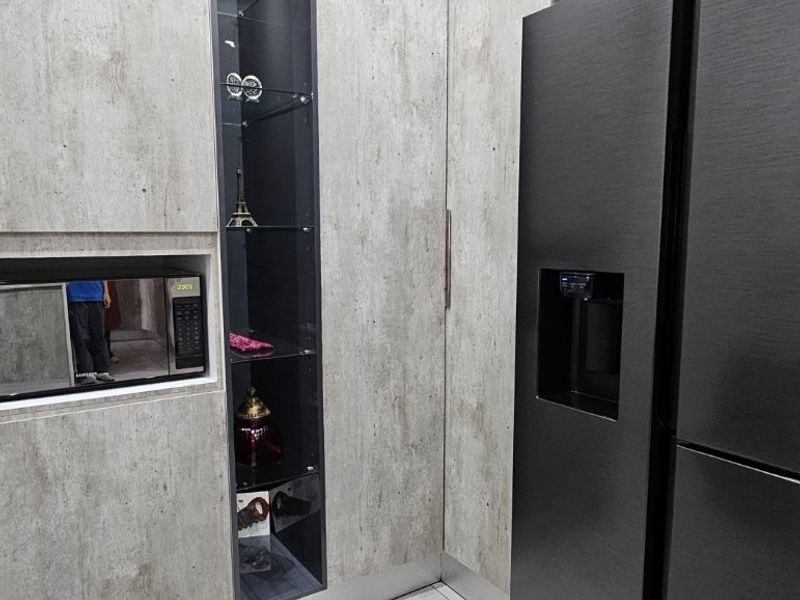 Stunning 5 Bed, 4 Bath Upmarket Home in Trichardt - Photo 9