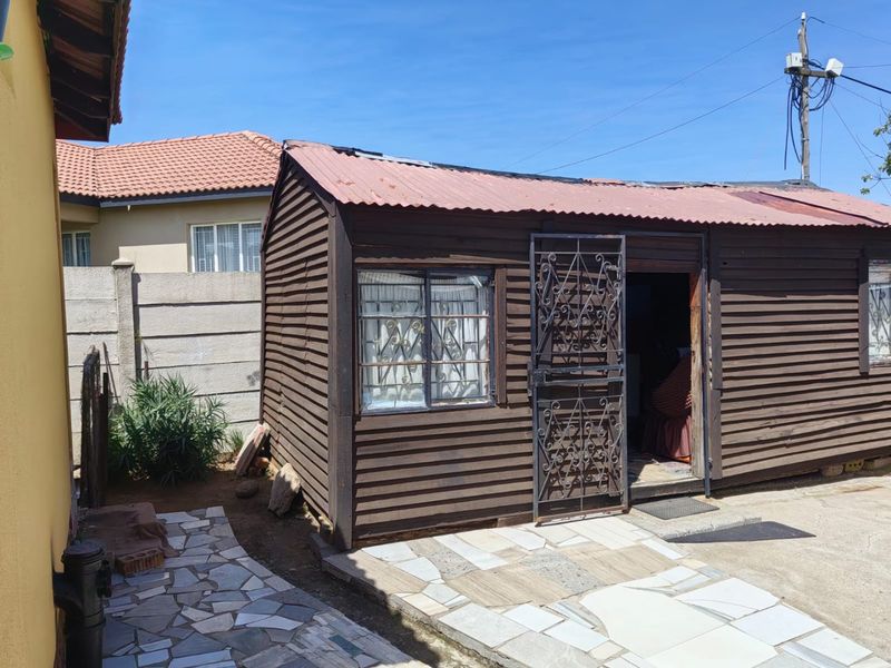 Investment Opportunity – 3-Bedroom Home in Thistle Grove, Kinross! - Photo 9