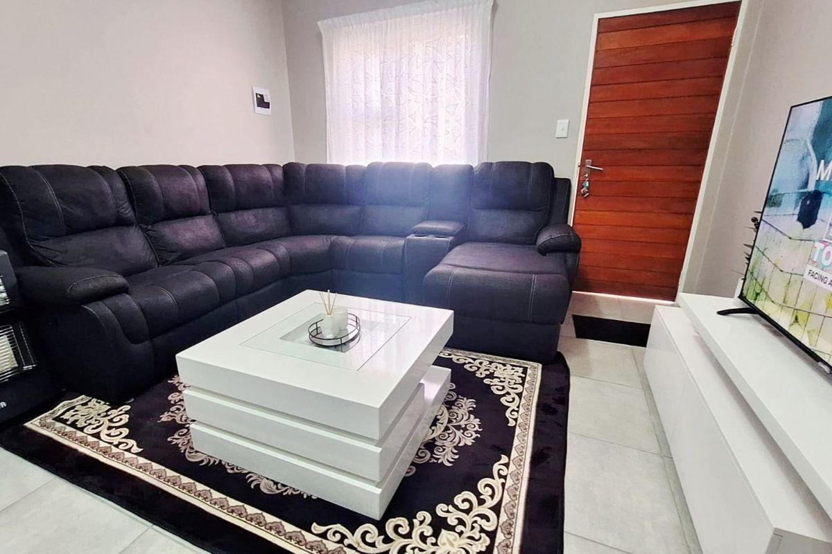 Comfortable & Modern 3-Bedroom Home for Sale in Terranova, Trichardt – Secure Estate Living! - Photo 3