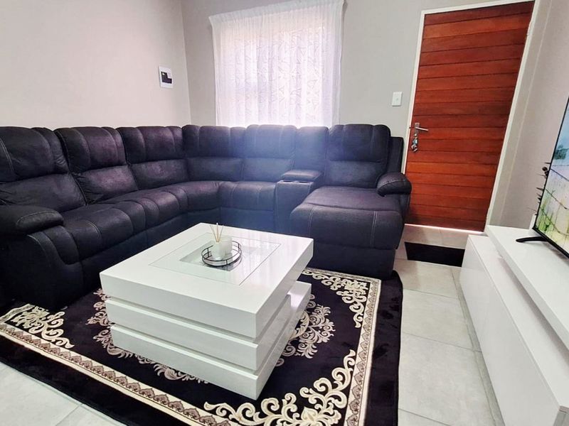 Comfortable & Modern 3-Bedroom Home for Sale in Terranova, Trichardt – Secure Estate Living! - Photo 3