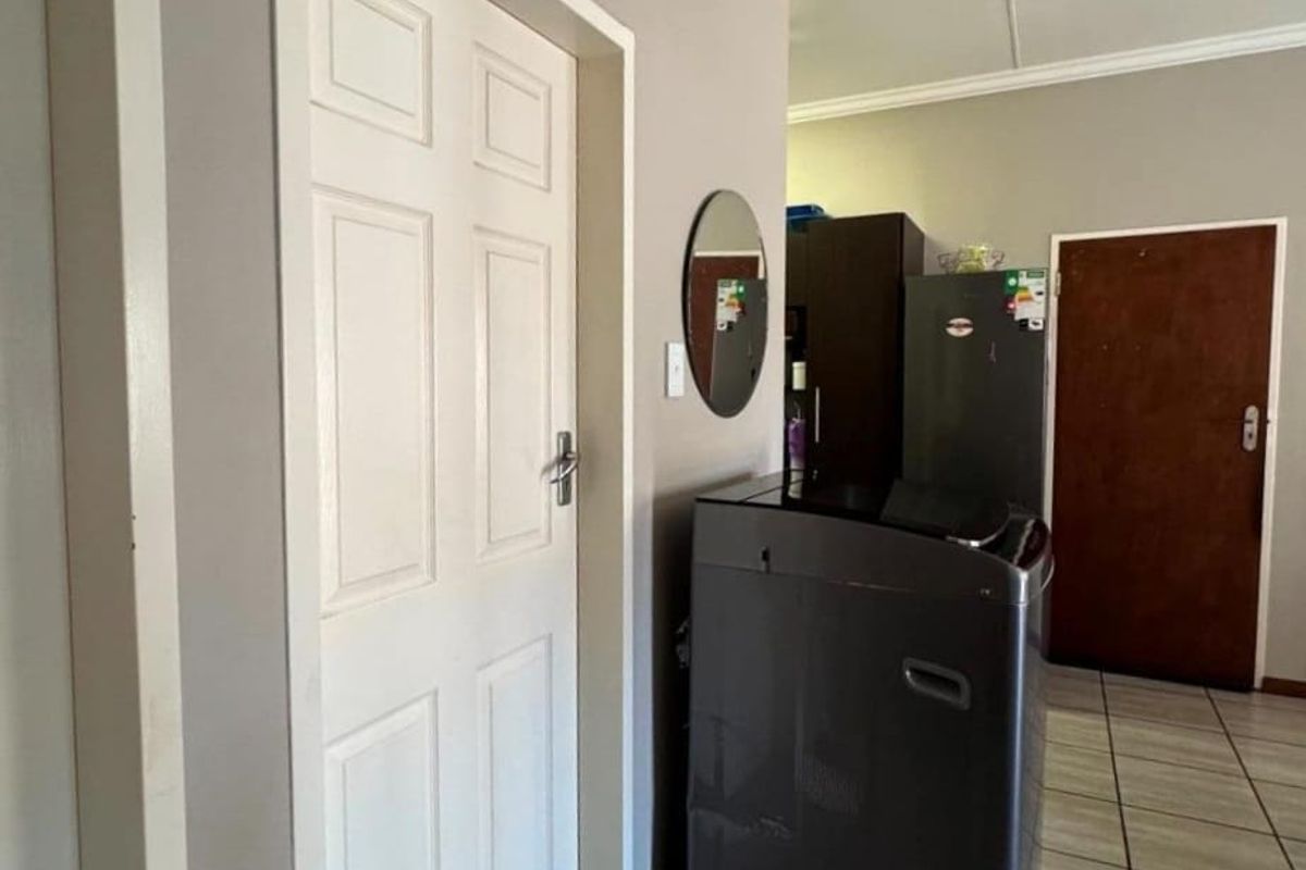 Modern 2-Bedroom Home for Sale in Trichardt - Photo 4