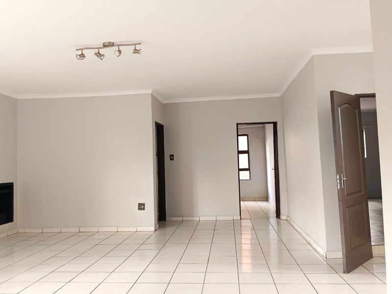 Elegant Double-Storey Living with Balconies & Built-In Braai - Photo 3