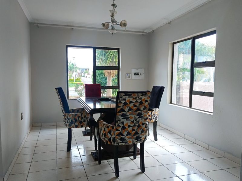 Elegant Double-Storey Living with Balconies & Built-In Braai - Photo 7