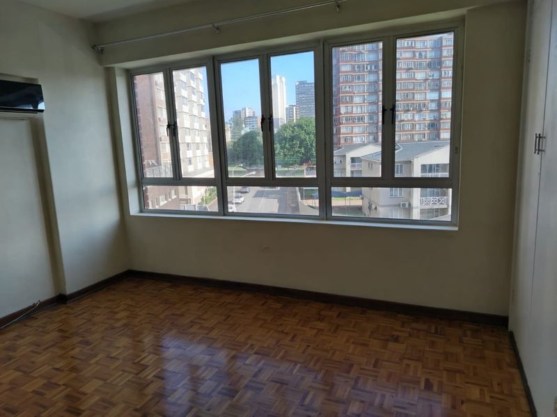 GREAT STARTER HOME - Photo 7