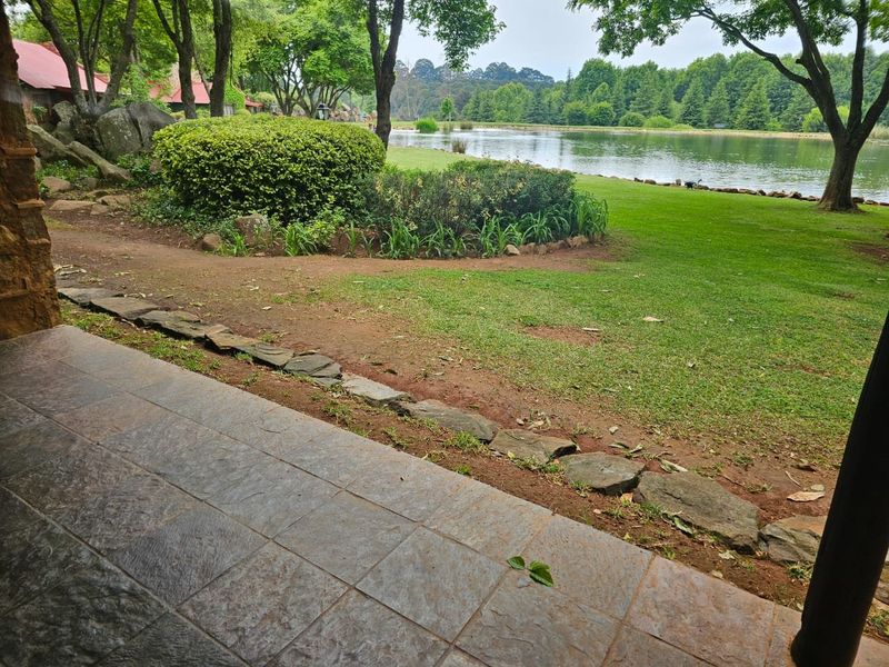 Income Earning, Gorgeous 1 Bedroom Chalet On The Dam - Photo 6