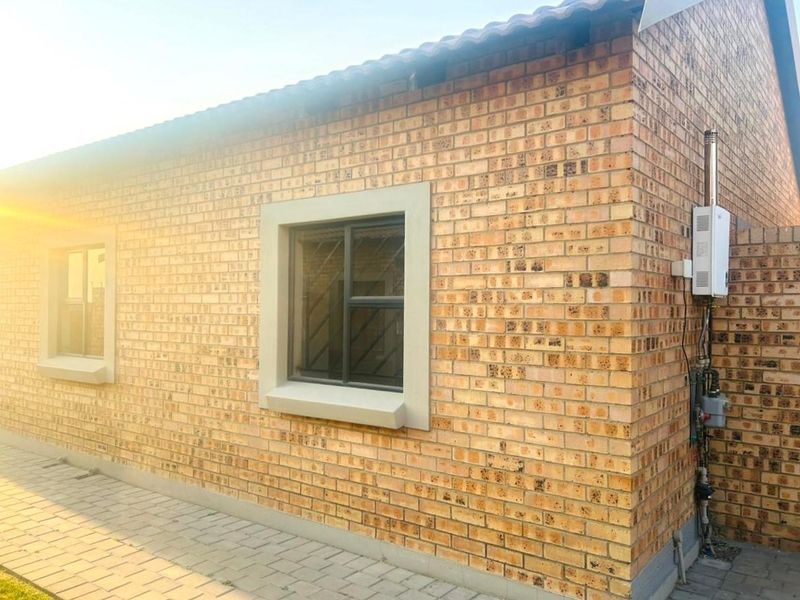 3 Bed Town house in Trichardt for Sale - Photo 3