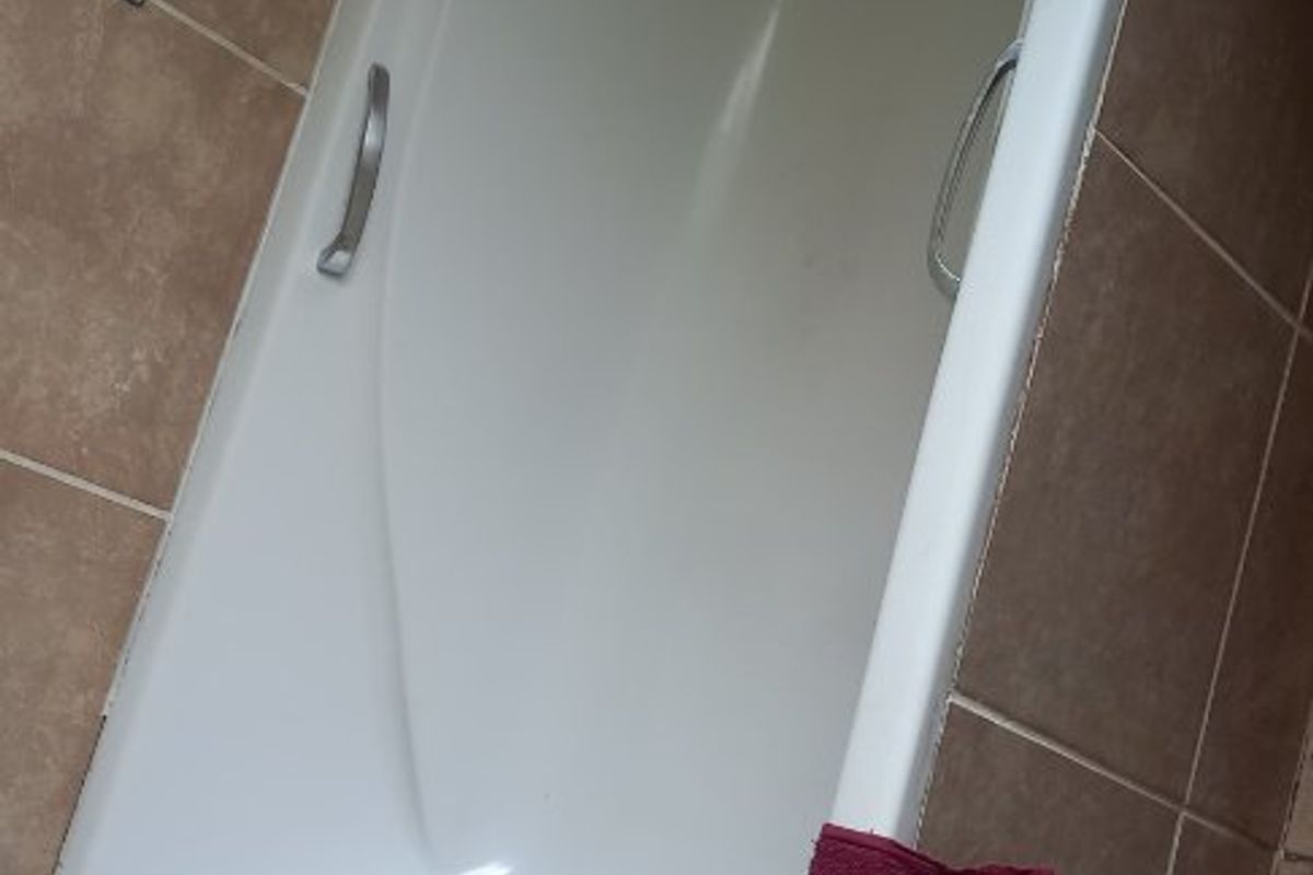 Charming 2 Bedroom Apartment for Sale in Rustenburg - Photo 2