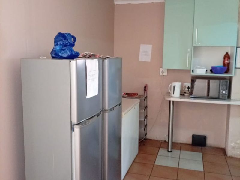 NSFAS Accredited Property-Exclusive Mandate  - Photo 9